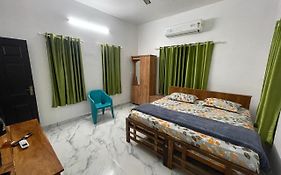 Jayuz Homestay & Foodies